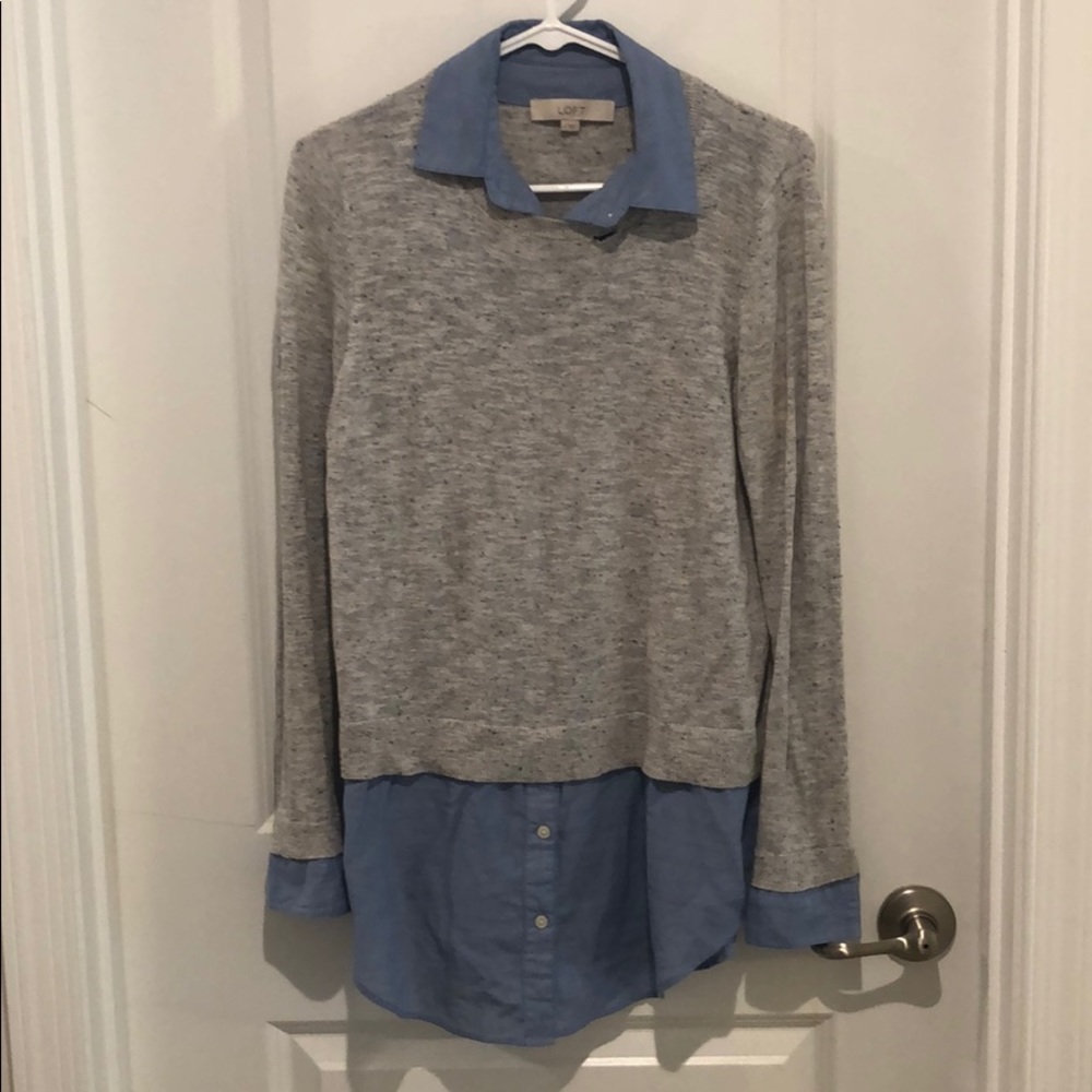 Sweater Top w/ small hole at neck line